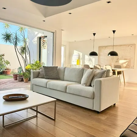 Narciso Townhouse Villa