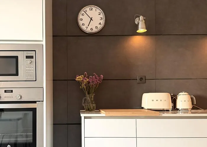 Narciso Townhouse Villa